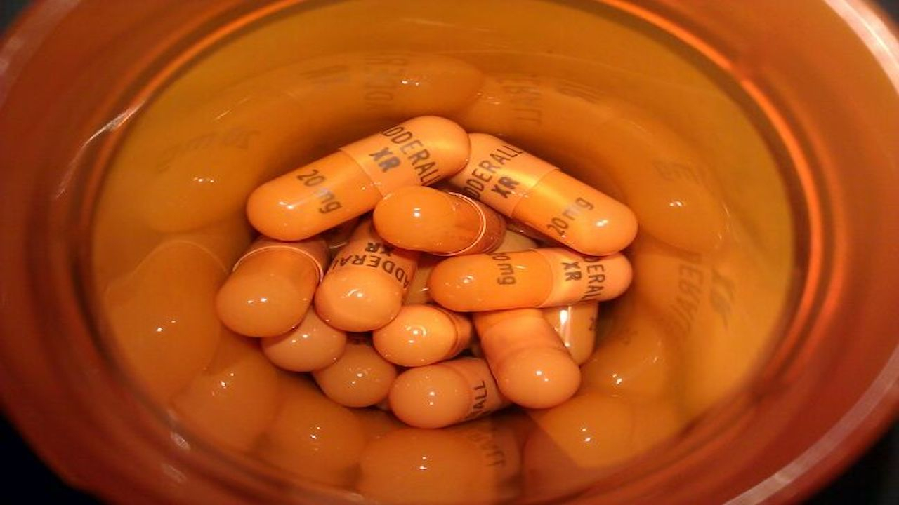 Kaufen Sie Adderall 25 mg online